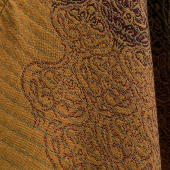 LAST ONE- Paisley Ruana - Picture 4 of 6